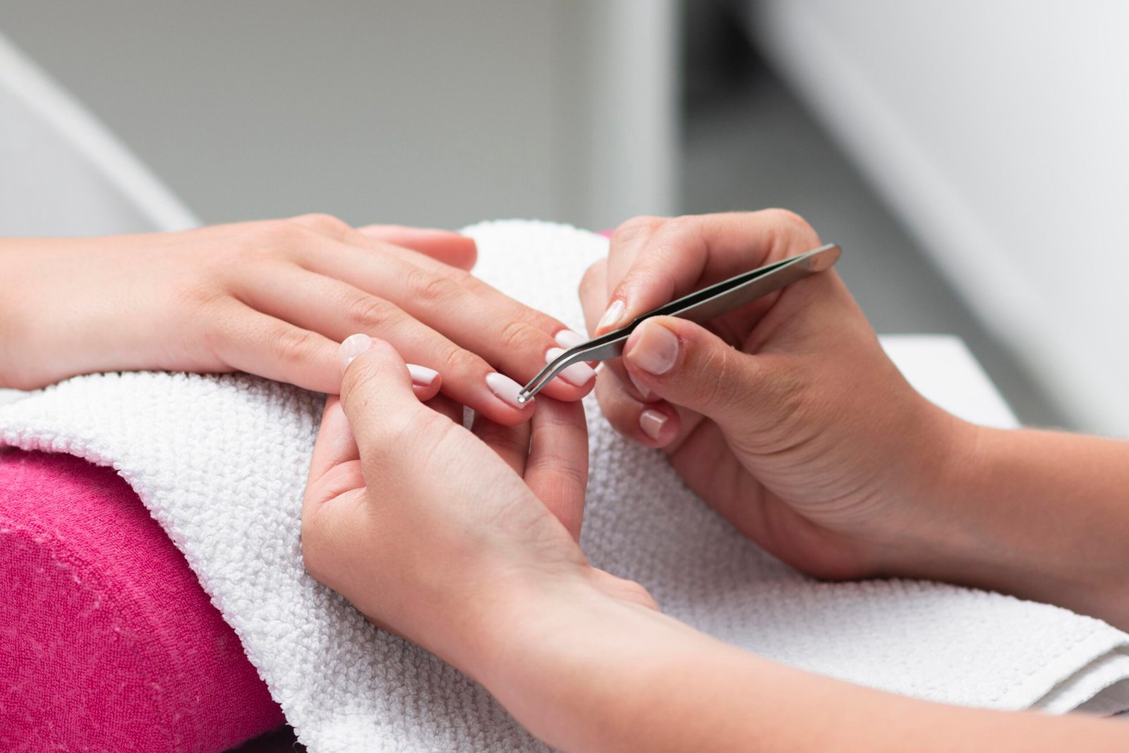 classic-manicure